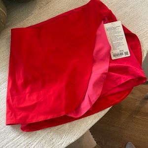 Brand new, never worn Lululemon tennis skirt